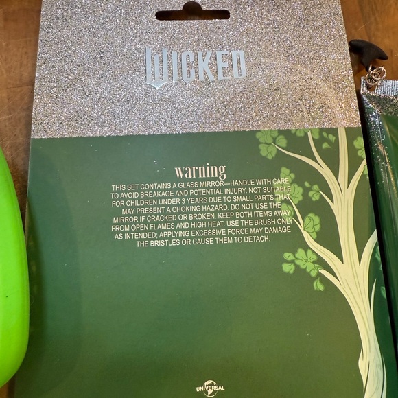 Wicked Green Hair Brush & Mirror Comb Combo with Watermelon Hand Lotion NEW - Picture 5 of 10